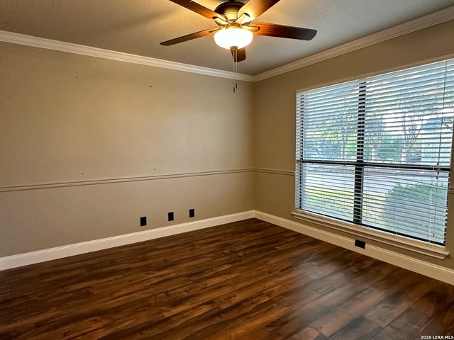 1147 SUMMIT CREST, San Antonio, TX 78258