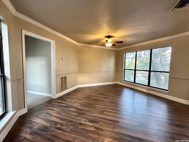 1147 SUMMIT CREST, San Antonio, TX 78258