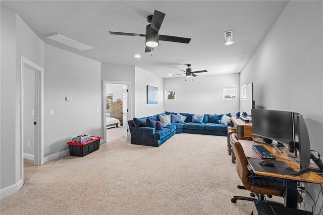 702 E Valley Lane, Elm Springs, AR 72762