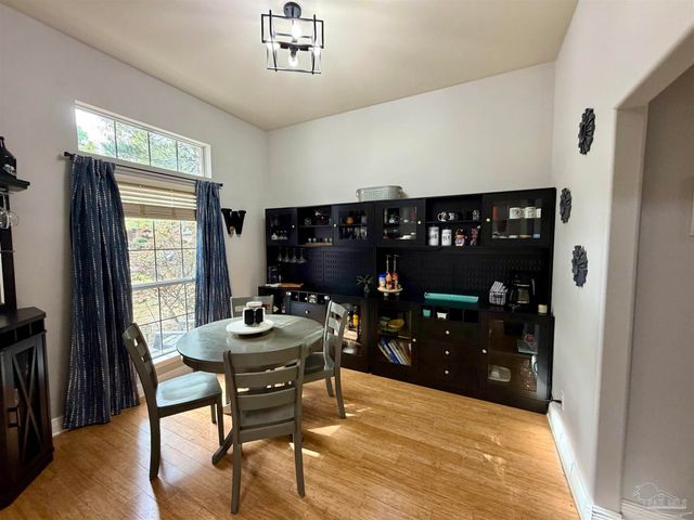 10355 Foggy Bottom Rd, Pensacola, FL 32507