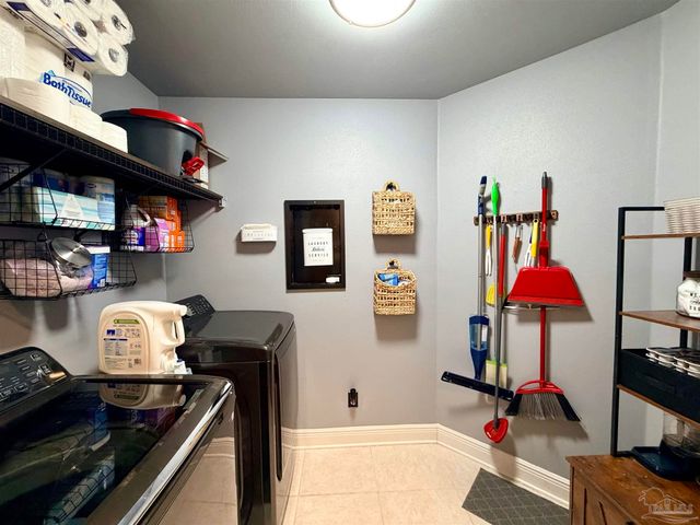 10355 Foggy Bottom Rd, Pensacola, FL 32507