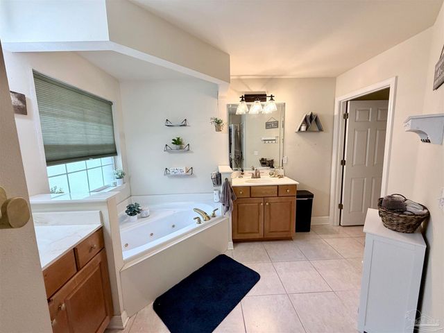 10355 Foggy Bottom Rd, Pensacola, FL 32507