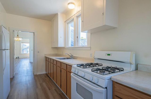 206 Cypress Avenue, Pacific Grove, CA 93950