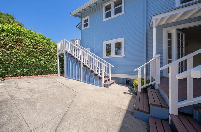 206 Cypress Avenue, Pacific Grove, CA 93950