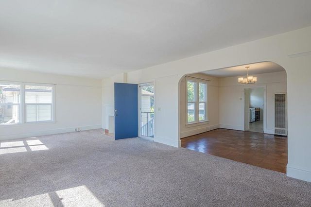 206 Cypress Avenue, Pacific Grove, CA 93950