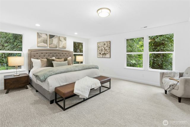 3211 W Ames Lake Drive NE, Redmond, WA 98053