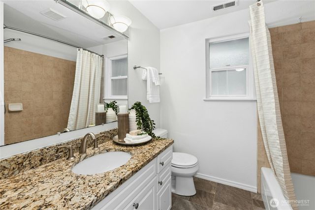 3211 W Ames Lake Drive NE, Redmond, WA 98053