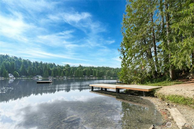 3211 W Ames Lake Drive NE, Redmond, WA 98053
