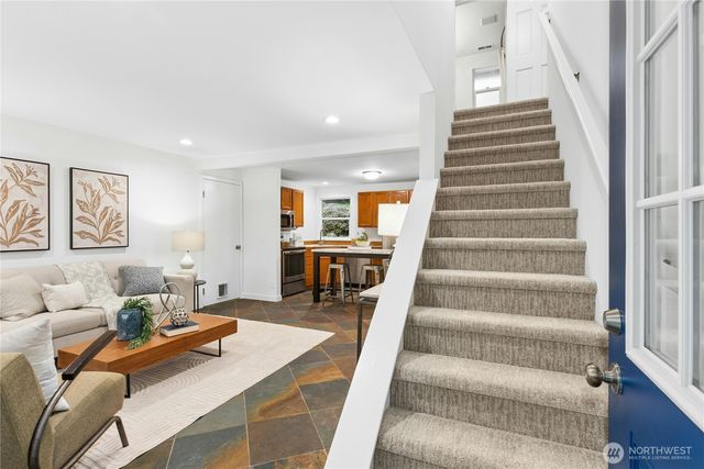 3211 W Ames Lake Drive NE, Redmond, WA 98053