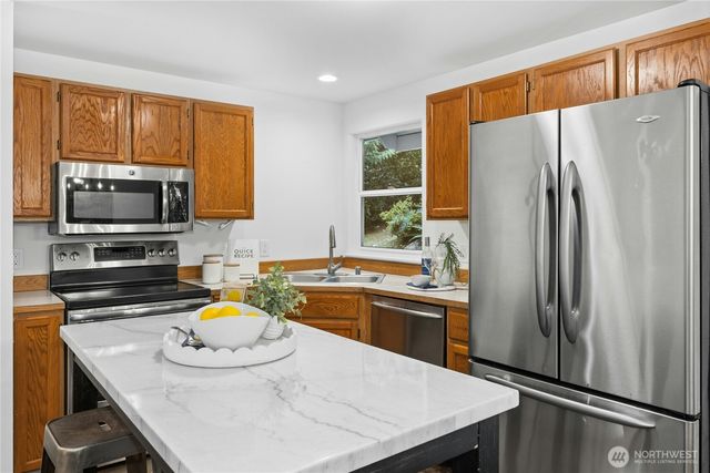 3211 W Ames Lake Drive NE, Redmond, WA 98053