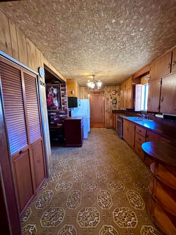 621 Jefferson Street, Klamath Falls, OR 97601