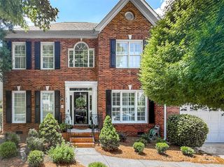 16719 Hampton Crossing Drive, Huntersville, NC 28078