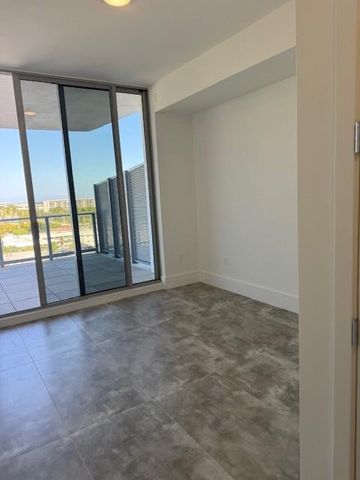 220 Lake Shore Drive 717, West Palm Beach, FL 33403