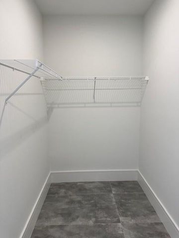 220 Lake Shore Drive 717, West Palm Beach, FL 33403