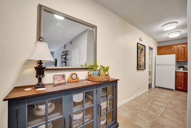 1920 NE 1st Terrace 109H, Wilton Manors, FL 33305