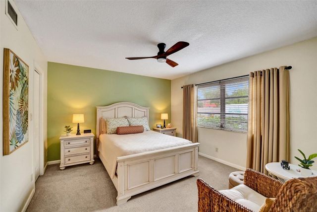 1920 NE 1st Terrace 109H, Wilton Manors, FL 33305