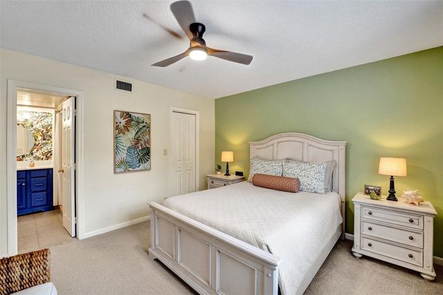 1920 NE 1st Terrace 109H, Wilton Manors, FL 33305