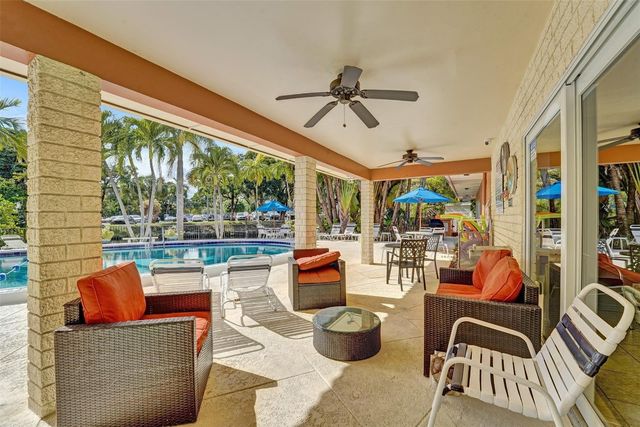 1920 NE 1st Terrace 109H, Wilton Manors, FL 33305