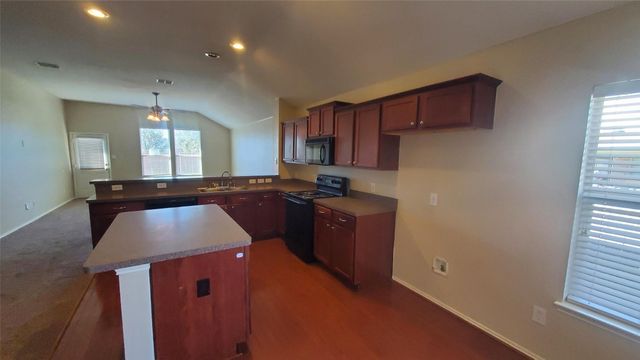 1019 Rumley Road, Forney, TX 75126