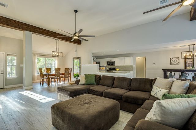 500 Madrone Ranch TRL, Dripping Springs, TX 78620