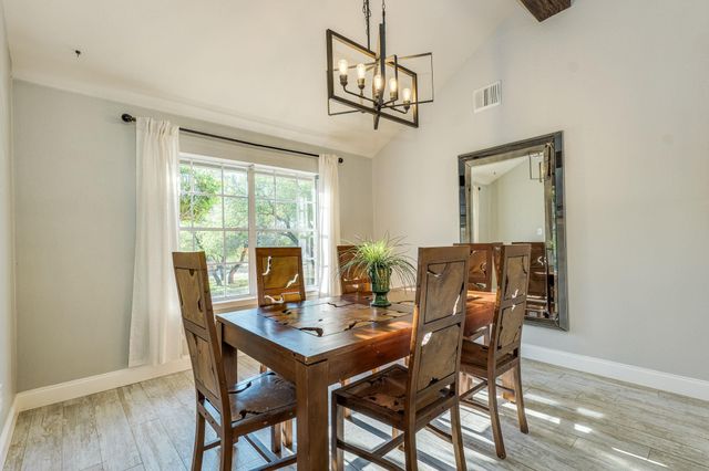 500 Madrone Ranch TRL, Dripping Springs, TX 78620