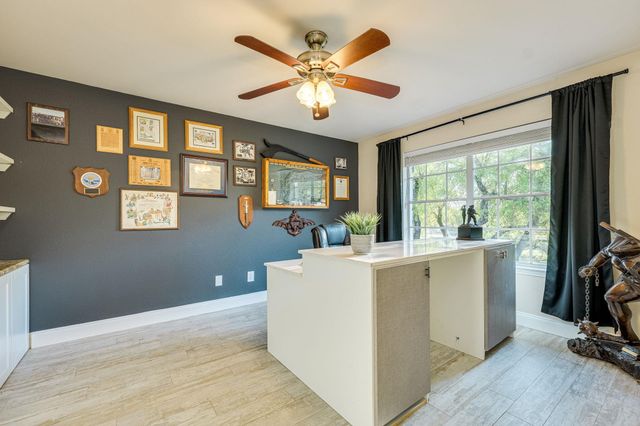 500 Madrone Ranch TRL, Dripping Springs, TX 78620