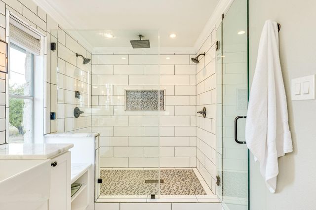 500 Madrone Ranch TRL, Dripping Springs, TX 78620