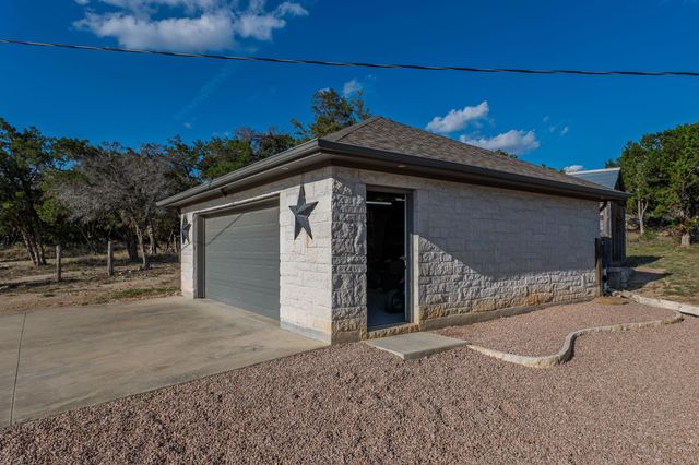 500 Madrone Ranch TRL, Dripping Springs, TX 78620
