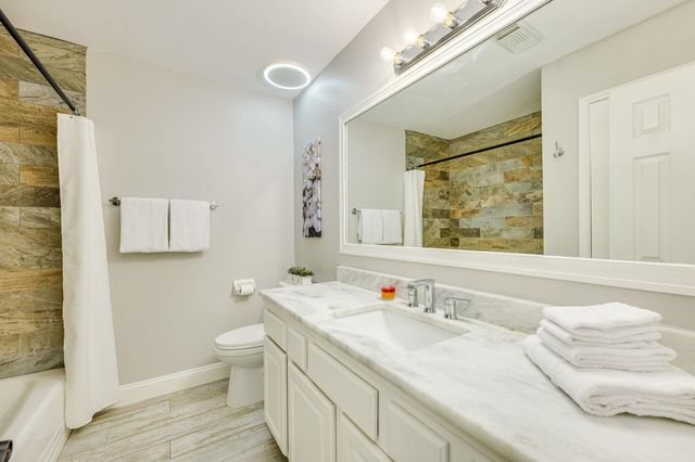 500 Madrone Ranch TRL, Dripping Springs, TX 78620