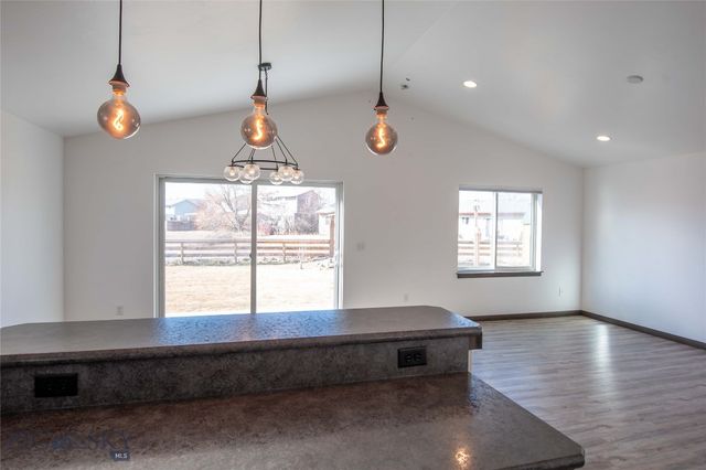 702 Yellowstone Avenue, Belgrade, MT 59714