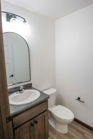 702 Yellowstone Avenue, Belgrade, MT 59714