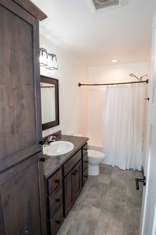 702 Yellowstone Avenue, Belgrade, MT 59714