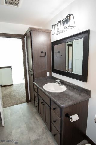 702 Yellowstone Avenue, Belgrade, MT 59714