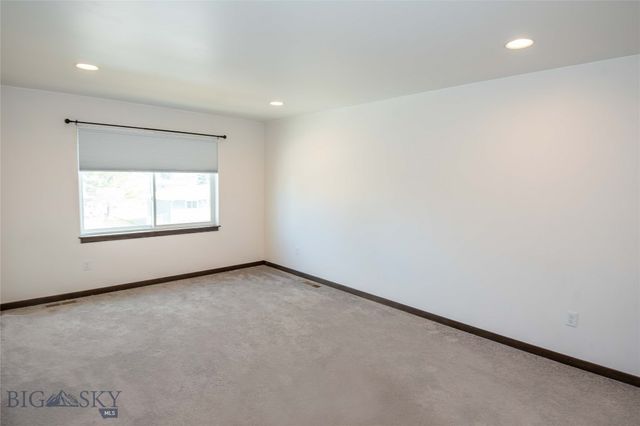 702 Yellowstone Avenue, Belgrade, MT 59714