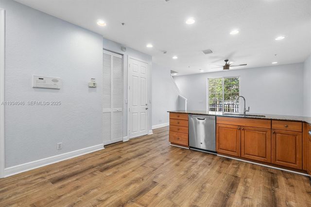 888 University Boulevard, Jupiter, FL 33458