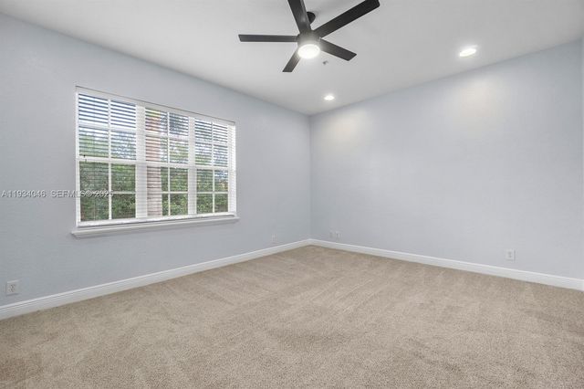 888 University Boulevard, Jupiter, FL 33458
