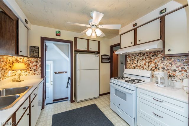 6025 E 135th Street, Garfield Heights, OH 44125