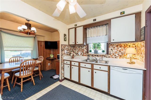 6025 E 135th Street, Garfield Heights, OH 44125