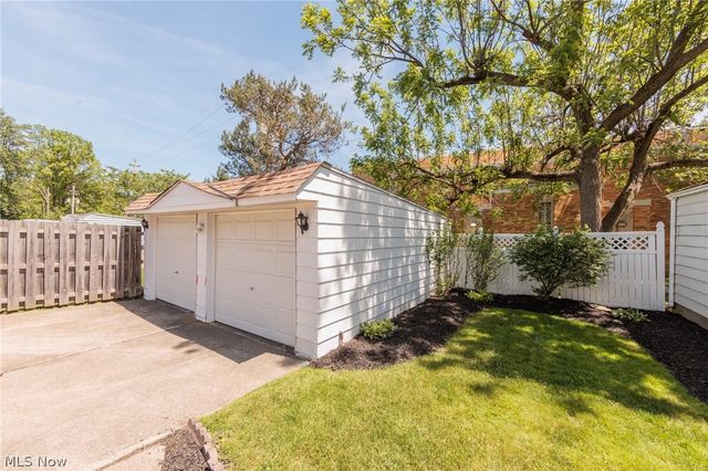 6025 E 135th Street, Garfield Heights, OH 44125