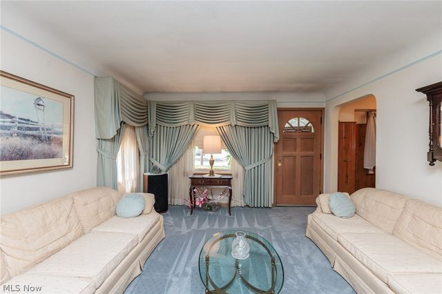 6025 E 135th Street, Garfield Heights, OH 44125