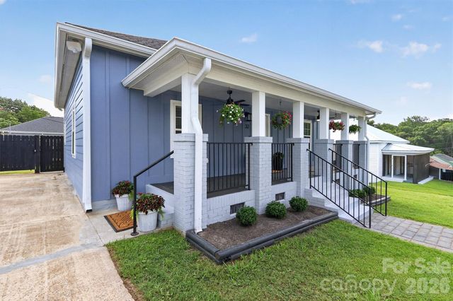 32 Second Street, Cramerton, NC 28032
