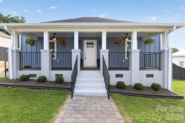 32 Second Street, Cramerton, NC 28032