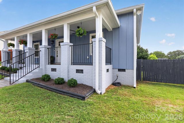 32 Second Street, Cramerton, NC 28032