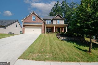 5637 Valley Loop, Fairburn, GA 30213
