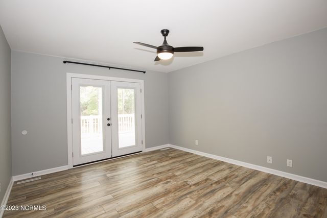 1 Bogie Drive, Whispering Pines, NC 28327