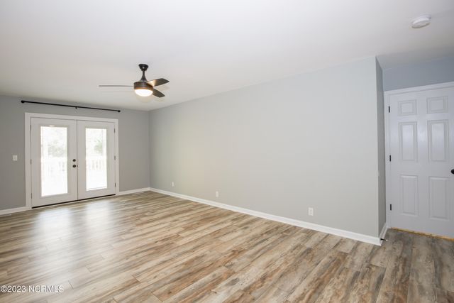 1 Bogie Drive, Whispering Pines, NC 28327