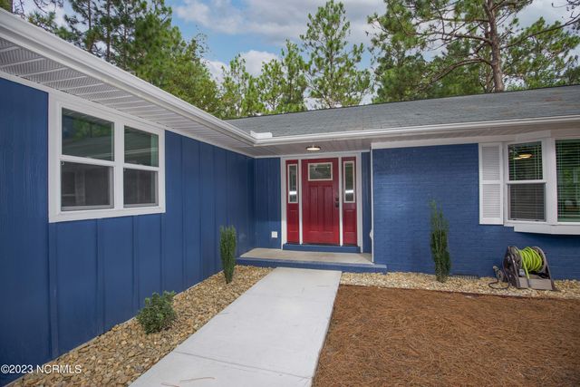 1 Bogie Drive, Whispering Pines, NC 28327