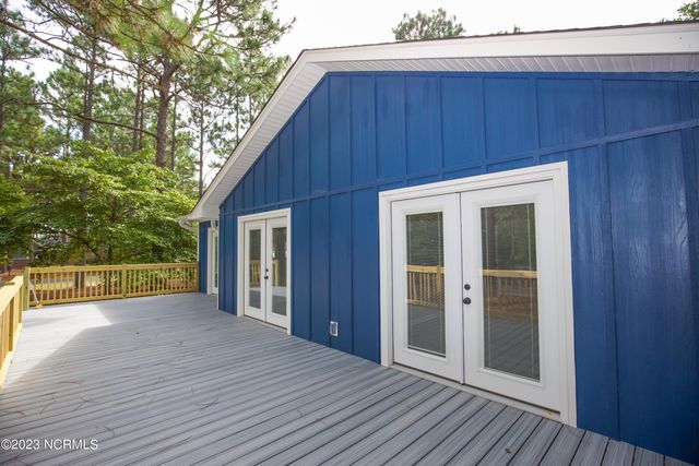 1 Bogie Drive, Whispering Pines, NC 28327