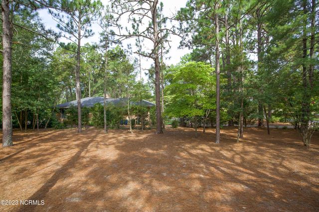 1 Bogie Drive, Whispering Pines, NC 28327