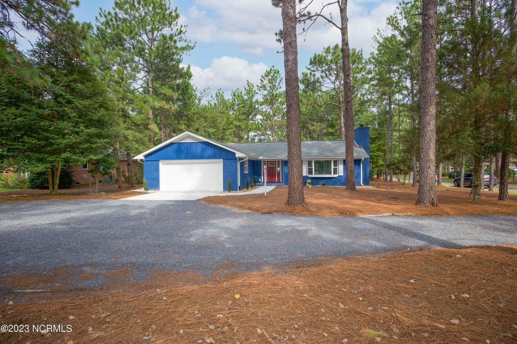 1 Bogie Drive, Whispering Pines, NC 28327